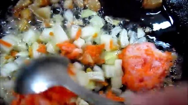Как потушить картофель с мясом.   Простое блюдо.