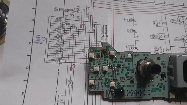 Ремонт панельки автомагнитолы SONY CDX GT40U смотреть онлайн