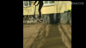 Трюки на самокате. Научился 2 новых трюка.Крутые трюки на трюковом самокате.