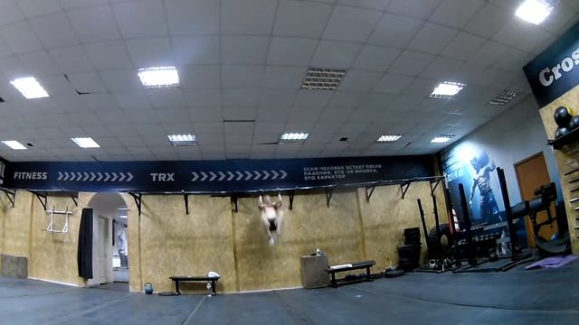 Магнезия или перчатки / что лучше для тренировок на турнике