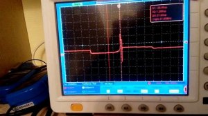 Блокинг генератор на самодельном трансформаторе на плоском феррите. Осциллограмма