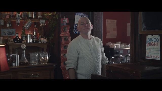 Певица на всю голову — Русский трейлер (2022) смотреть онлайн