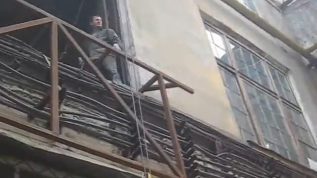 Памятник Кириллу и Мефодию. смотреть онлайн