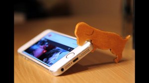 20. Держатель для телефона своими руками! Выпиливаем лобзиком. PlayMat