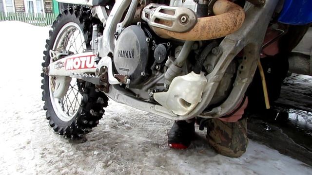замена масла Yamaha YZ 450F смотреть онлайн