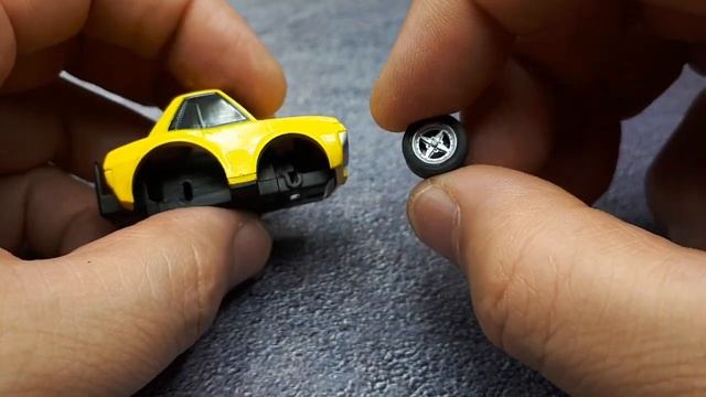 Tooned Toyota Celica gen1 by ChoroQ 40 w/3D printed wheels wheelswap custom смотреть онлайн