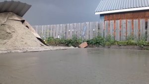 Монтаж бетонного основания армированного "дорожной сеткой", далее перетерли под последующую шлифовк