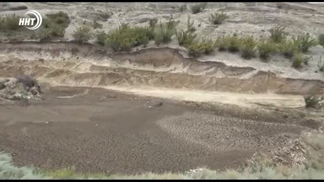 В Карабудахкентском районе обнаружен незаконный песчано-гравийный карьер смотреть онлайн