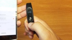 Обзор Xiaomi Mi Band 2 браслет с дисплеем, датчиком пульса и шагомером