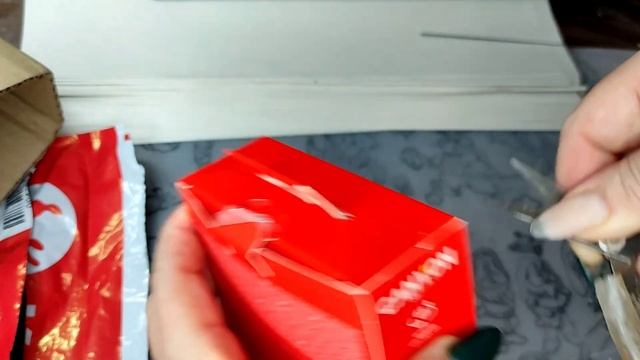 распаковка . смотреть онлайн