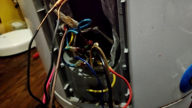 Замена ТЭНА в THERMEX ER 200 V смотреть онлайн