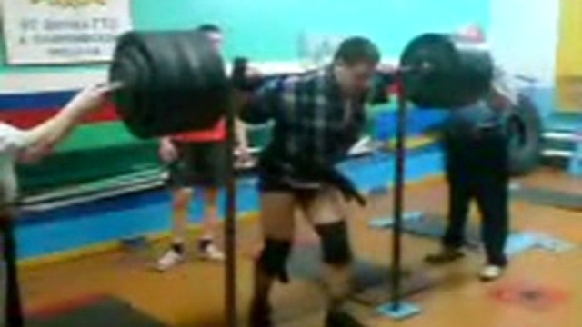 присед смотреть онлайн