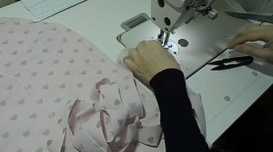 Как сшить гнездышко кокон для новорожденных своими руками  / Babynest   DIY English Subtitles