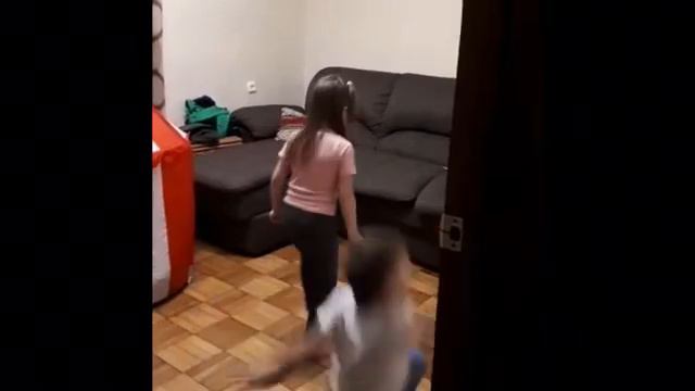 Пустите меня на танцпол смотреть онлайн