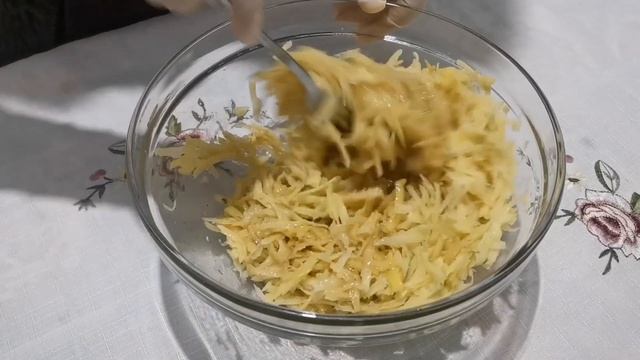 ЕСЛИ У ВАС ЕСТЬ КАРТОФЕЛЬ И ЯЙЦА, ПРИГОТОВЬТЕ ЭТОТ ВКУСНЫЙ УЖИН ДОМА!#картофельияйца #рецептужина