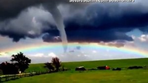 Уникальное явление,торнадо и радуга