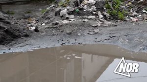 Мусор и непроходимая дорога в центре города Ниноцминда
