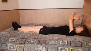 Зарядка в постели утром