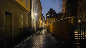 Stockholm Walks: Gamla Stan Alleys | Stockholm's Old Town | Stortorget|Night Walk | Street Sounds|4