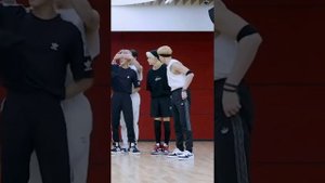 Stray Kids 'Thunderous' Dance Practice Felix Focus