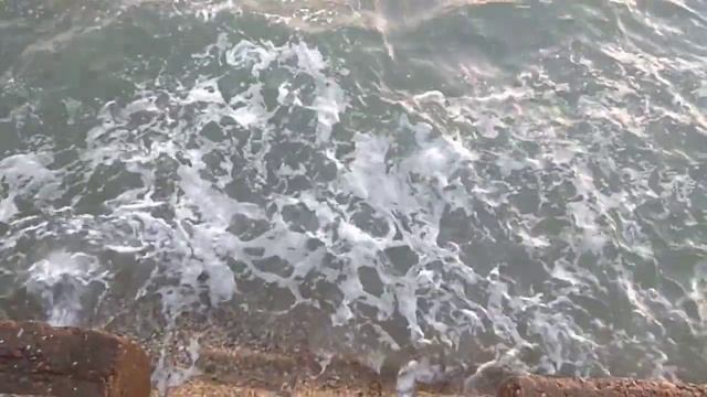 Закат на Диком пляже в Агой Туапсинского района Краснодарского края, август 2020 года смотреть онлайн