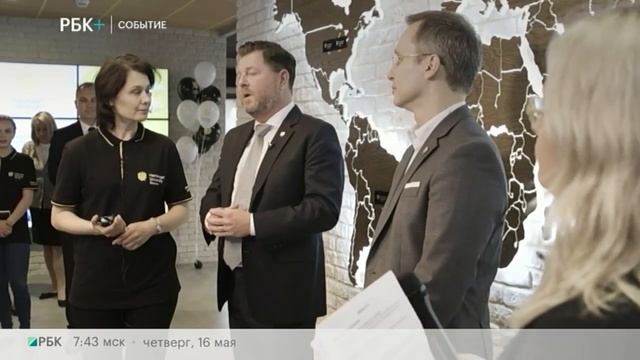 Событие. В Москве открылся Университет Гамбургерологии смотреть онлайн