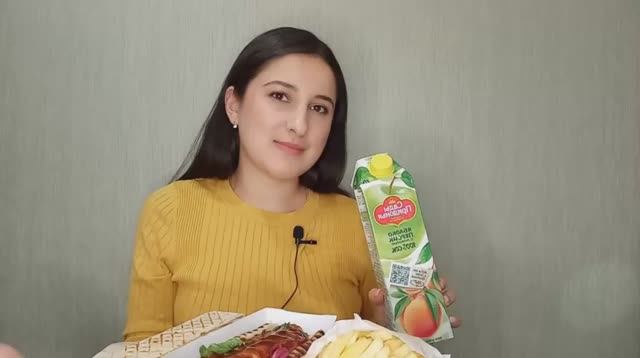 МУКБАНГ Шаурма, Хот-дог, Картофель фри ЗНАКОМСТВО ? #мукбанг #шаурма #хотдог #картошкафри