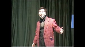 Булат Окуджава l "Поле чудес" l Не прячьте ваши денежки по банкам и углам l Исполняет Сергей Пацаль