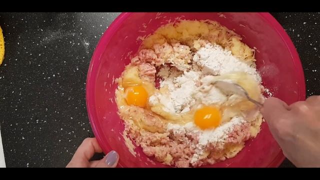 Самые вкусные драники/Простой и лёгкий рецепт.