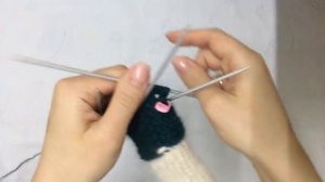 Варежки детские спицами из пуха норки. Вяжем очень простые варежки.