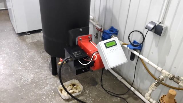 Котел автоматически EcoBoil 75 кВт на СТО 1000 кв м  Горелка автомат
