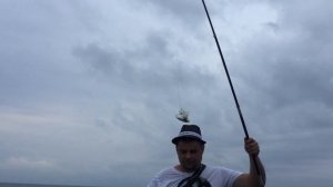 Рыбалка на черном море с берега.Ловим морского карася на донку.Ловля ласкиря в Абхазии