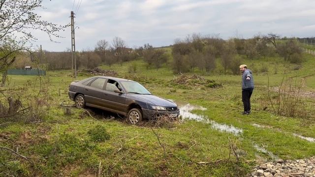 Cu Renault Safrane Pe Camp - Test Drive смотреть онлайн