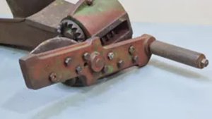 Необычная реставрация машины Для измельчения мякины – Как вы думаете, сколько лет этой машине？