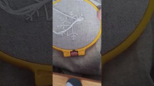 Вышивка снежинки на фартуке
