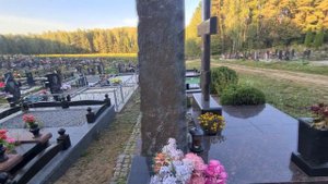 СКОЛЬКО ВЕСИТ ПАМЯТНИК ИЗ ГРАНИТА? Можно ли сделать монтаж памятника своими руками?
