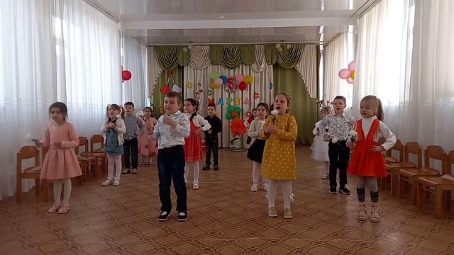 Утренник 8 марта в старшей группе #2. смотреть онлайн