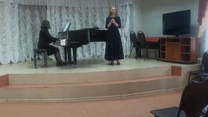 Муз. Липатова, сл. Глейзарова "Ласточка моя". Е.Малютина (преп. Н.А.Леонтьева), конц. М.А.Козлова.