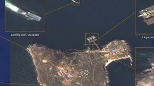 Зафиксирована военная активность на острове Змеиный в Чёрном море