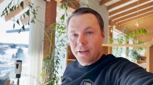 Расположение дома по сторонам света. Дом смотрит на юго-запад.