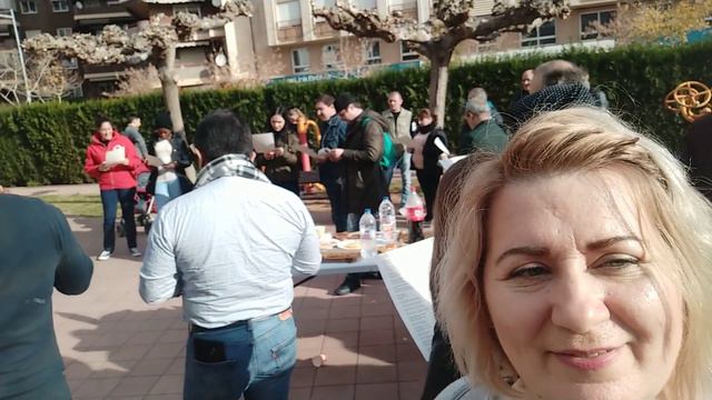 День эмигрантов,многие народы поют вместе смотреть онлайн