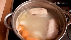 Утиный суп с клецками.