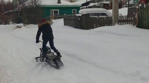 снегоход с двигателем от триммера 52куб старое видео