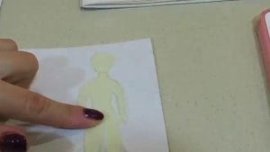 КАК СДЕЛАТЬ ТРАФАРЕТ ДЛЯ БУМАЖНОЙ КУКЛЫ ПО ФОТО//Нow to draw a doll pictures