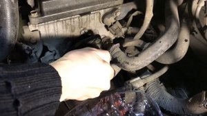 «NISSAN CUBE» ?Замена Термостата.