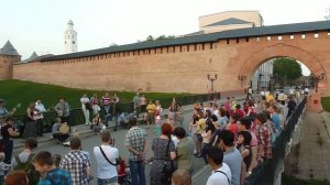 Уличные музыканты в Великом Новгород (Street musicians in Veliky Novgorod)