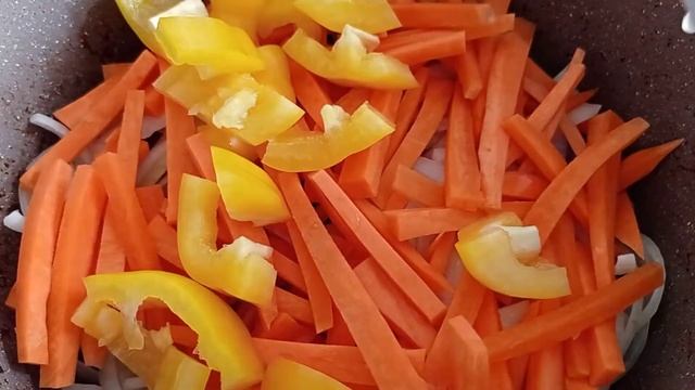 НЕЖНЕЙШЕЕ МЯСО С ОВОЩАМИ. ЖАРКОЕ ПО-ДОМАШНЕМУ. ТУШЕНАЯ КАРТОШКА С МЯСОМ ОЧЕНЬ ВКУСНЫЙ РЕЦЕПТ.