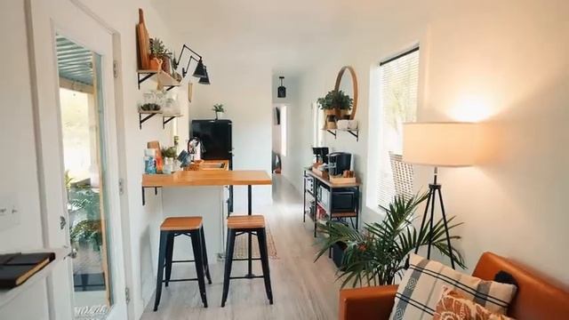 Дом из КОНТЕЙНЕРА 12 МЕТРОВ!!! Классная веранда и ДЖАКУЗИ! смотреть онлайн