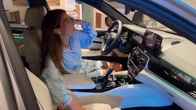 BMW Alpina B5 2021.Беха на 600 лошадей с разгоном до сотни за 3.4 секунды,очередной шедевр от немце смотреть онлайн