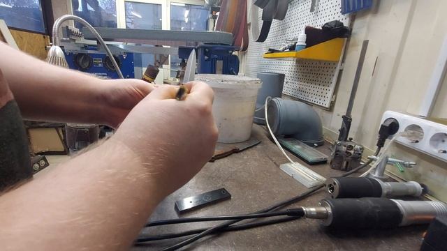 Отклеиваются плашки/прочная склейка плашек накладного монтажа. смотреть онлайн